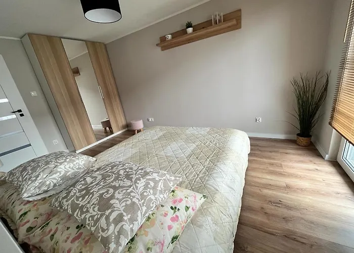 Blekitna * 格丁尼亚